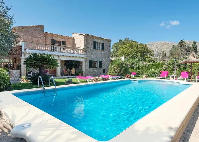 Assumpcio In Mit Pool Und Grill By Interhome