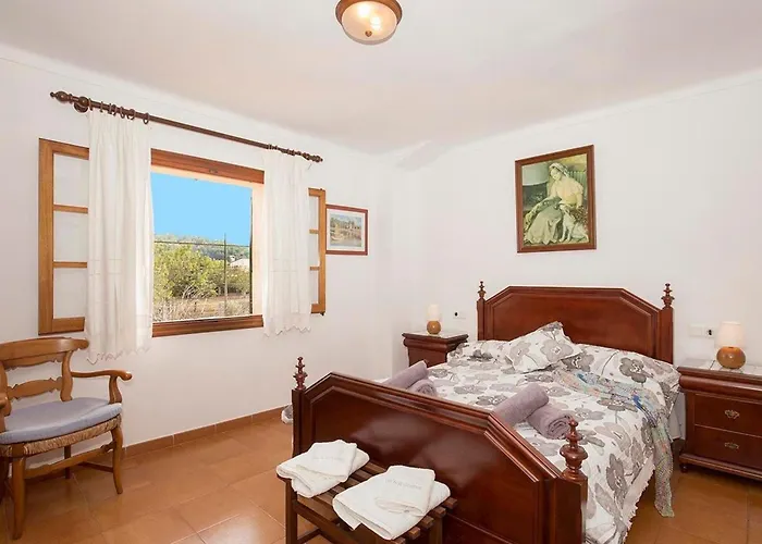 Assumpcio In Mit Pool Und Grill By Interhome * Pollenca