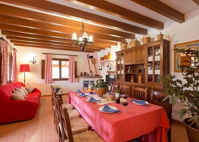 Assumpcio In Mit Pool Und Grill By Interhome *